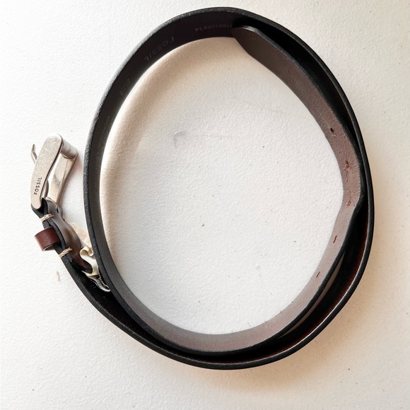 Fossil Mitchel Belt Brown Men’s Genuine Leather Size Medium - Picture 3 of 11